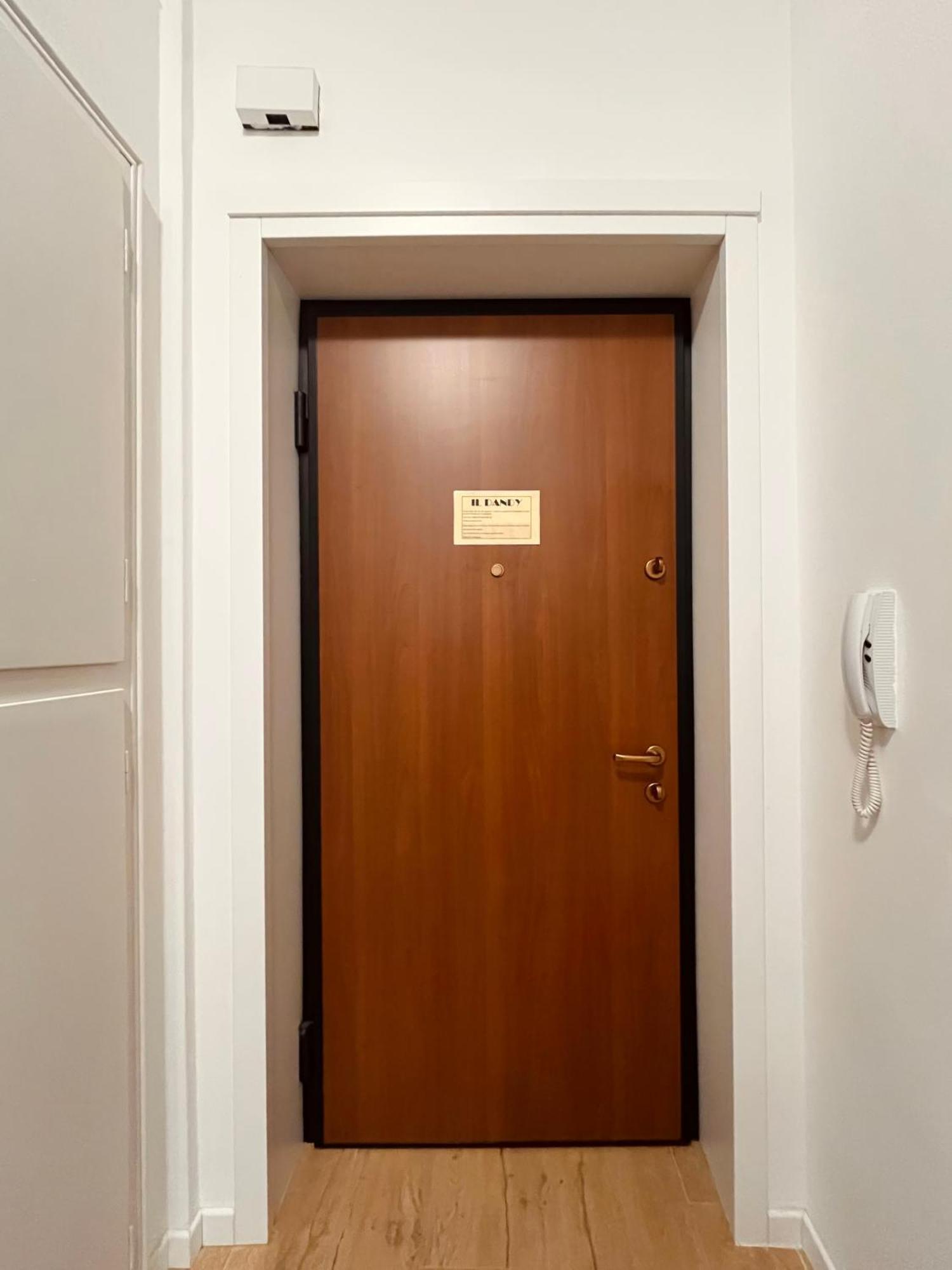 Il Dandy Appartamento Con Parcheggio Trieste Exterior photo